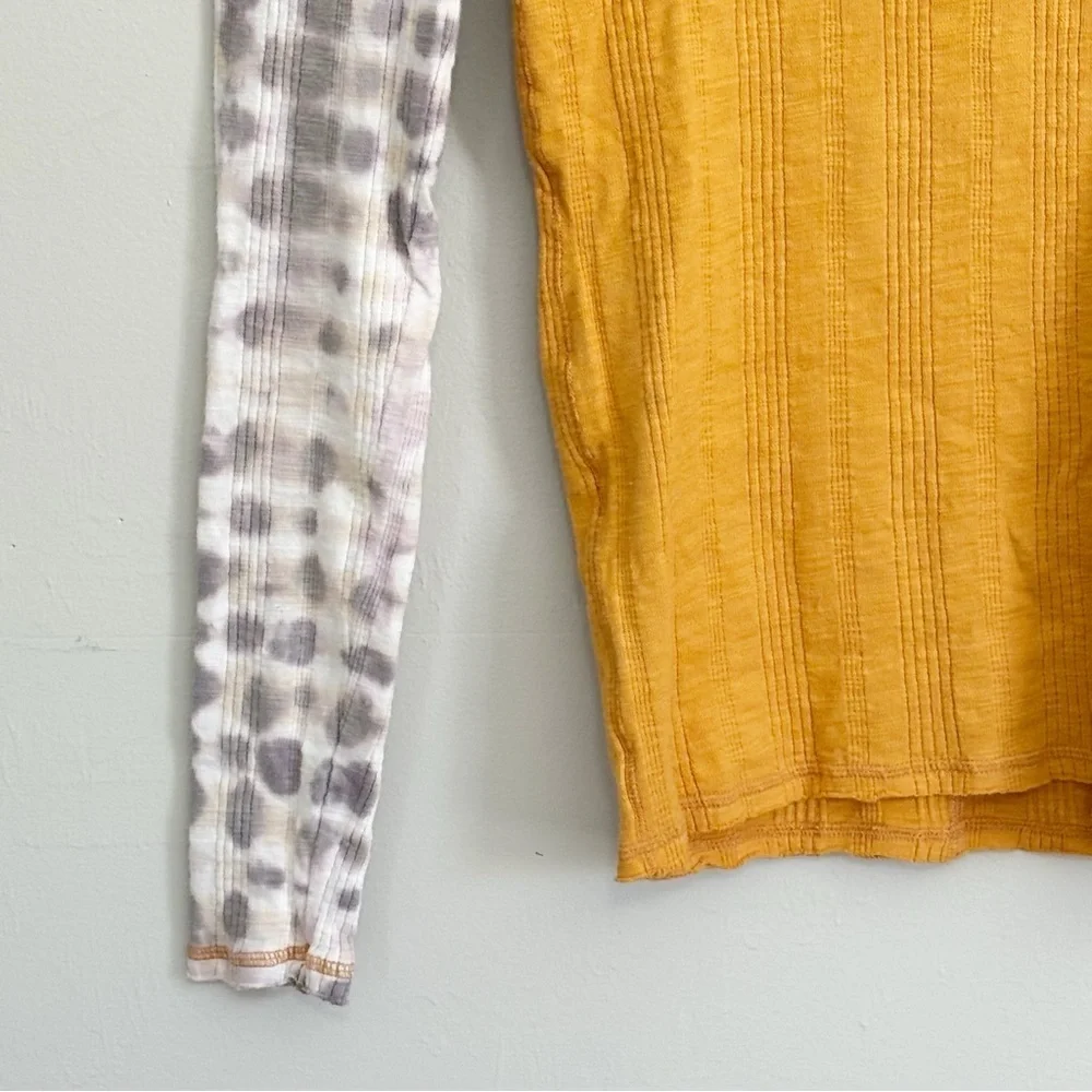 WE THE FREE PEOPLE Women’s Gold Combo BIG SUR Ribbed Tie Dye Long Slv Tee Size S